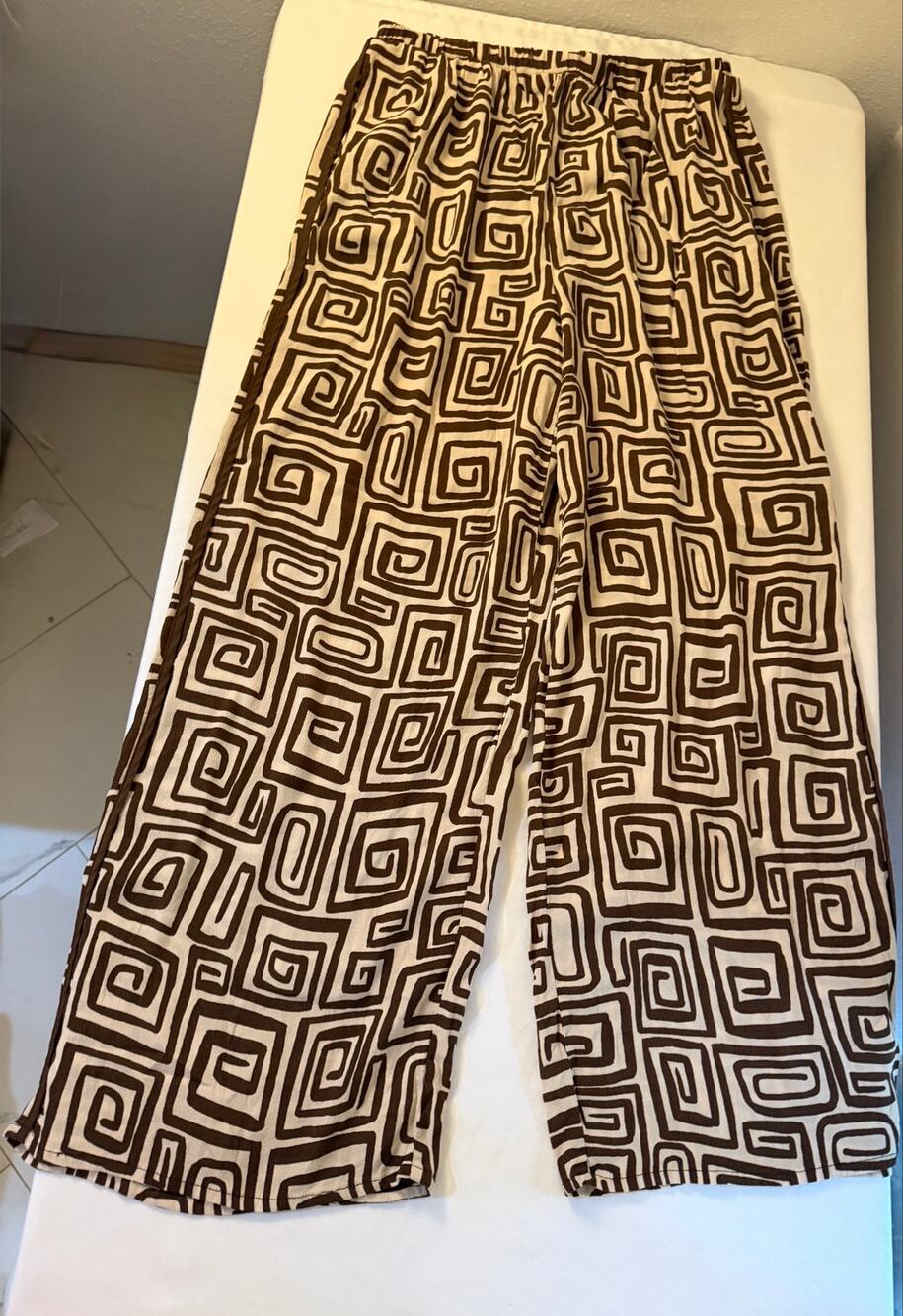 Petal + Pup Pomoa Geo Print Wide Leg Pants Brown Cream Size M